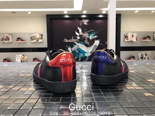 古驰GUCCI小蜜蜂休闲时尚百搭板鞋 商品图1