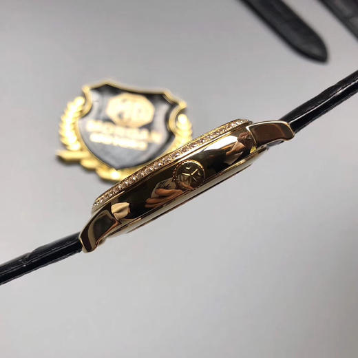     江诗丹顿 传承系列Vacheron Constantin，机械腕表 直径40毫米，三针日历显示超薄男表，316L精钢表壳，搭配进口超薄9015自动机械机芯 商品图6