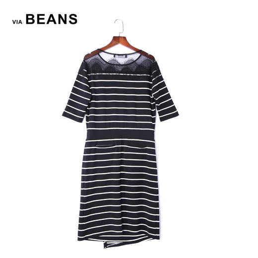 VIA BEANS 圆领蕾丝横条纹短袖连身裙\9022200011 商品图3