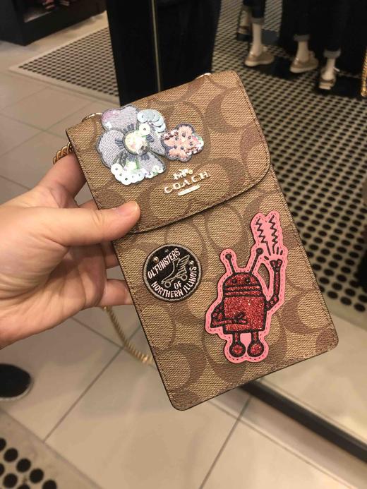 新款！Coach插画家合作款链条手机包 商品图0
