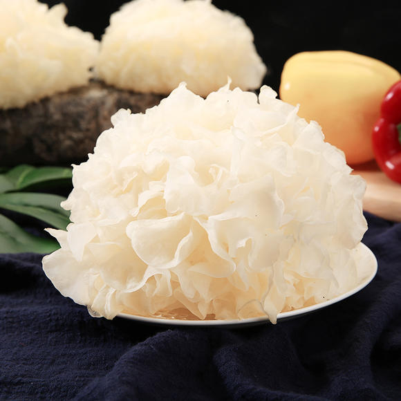 魏县爽口美食雪耳银耳软糯香滑鲜活胶质丰富口感酒店图片