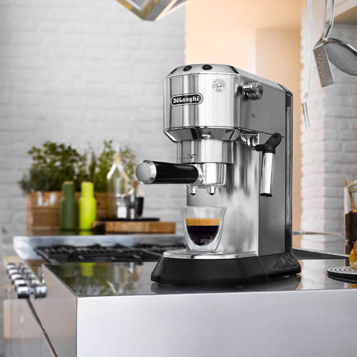 Delonghi 德龙 EC680 半自动咖啡机 （红色 / 银色）（特价！！有效期到2020-3-31） 商品图10