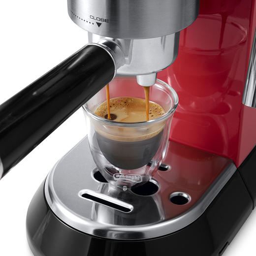 Delonghi 德龙 EC680 半自动咖啡机 （红色 / 银色）（特价！！有效期到2020-3-31） 商品图5