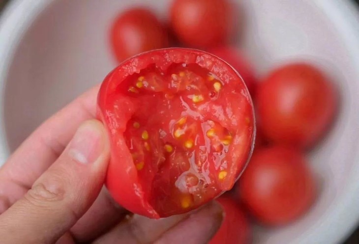 适合生吃的普罗旺斯西红柿,4.5斤装,12~15个,中通快递.