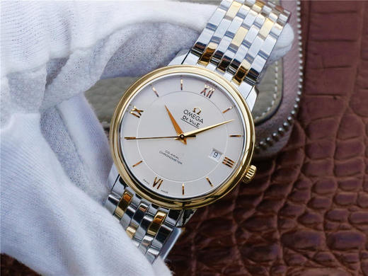 TW欧米茄新碟飞4310.32.00，表径39.5mm 表壳和表带316L精钢，搭载精准稳定海欧2824机芯，男士腕表。 商品图2