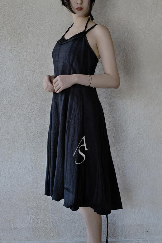Phaedo 19SS  曜黑色真丝吊带裙 商品图2