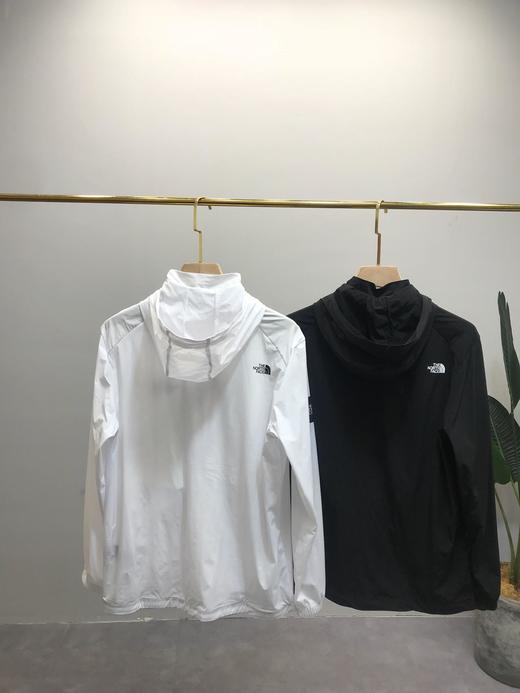 点此购买   情侣款TNF/北面皮肤衣   转 115485 商品图8