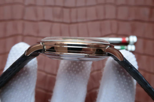 FK格拉苏蒂原创。 型号：1-39-52-06-02-04。进口9015改原装cal.39自动机械机芯，系列：20世纪复古cal.39自动机械,39毫米直径，男士手表 商品图5