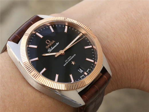 XF欧米茄星座尊霸系列，复古牙圈优雅设计，尺寸39x10mm，zui新改8900自动机械机芯，316L不锈钢表壳，牛皮表带，针扣，防水50米 商品图1