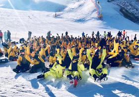 【开板】崇礼3日/4日/5日 SNOWHERO 19-20万龙云顶开板盛典 龙宫酒店双标间2019年11月23日-11月26日含2晚酒店+2日雪票+接送机+保险