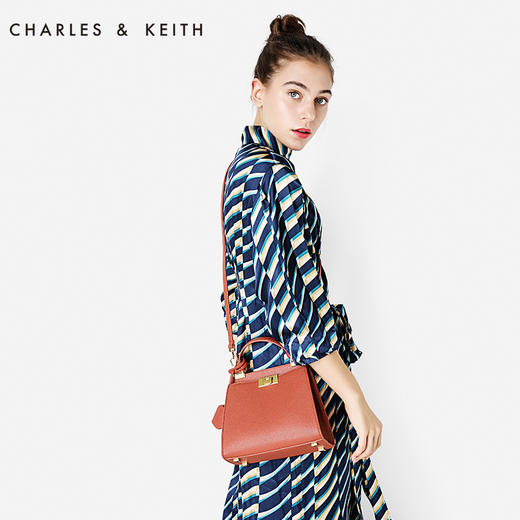 CHARLESKEITH单肩包CK250270031通勤纯色梯形手提斜挎包 商品图4