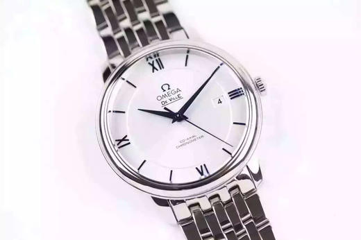 MKS欧米茄碟飞424.53.40.20.04.001，2500D全自动机械机芯，动力储备48小时，表径39.5毫米，精钢表壳，蓝宝石水晶玻璃，精钢镀金表带 商品图1