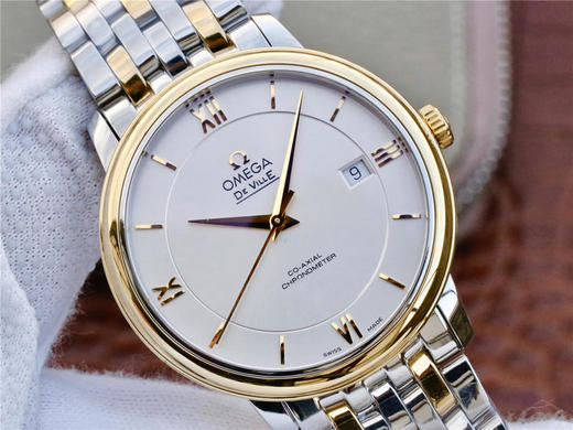 W欧米茄新碟飞4310.32.00，表径39.5mm 表壳和表带316L精钢，搭载精准稳定海欧2824机芯，男士腕表。 商品图4
