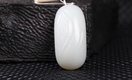 【蝶恋花】和田玉(羊脂玉)挂件 商品图2