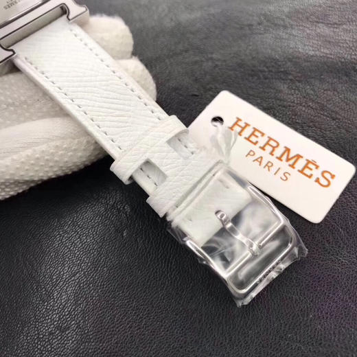 【满天星款】爱马仕 Hermes Heure H Double Jeu 系列腕表。香港DFS环球免税店新款上市。全新的镶嵌技巧及珐琅工艺，搪瓷面表盘 商品图6