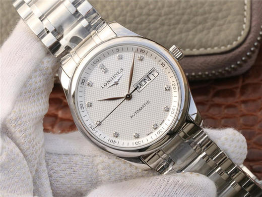 LG浪琴制表传统名匠系列L2.910.4.77.6男表，星期日历双历男表，瑞士进口ETA2836机芯，38.5mm.越巅峰，成就经典. 商品图4