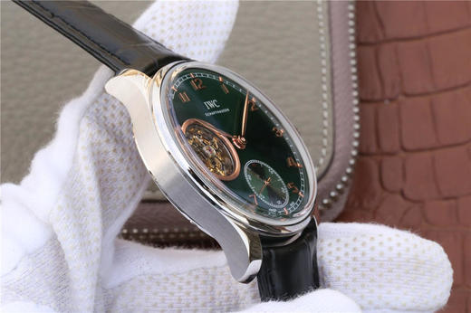 YL万国lWC葡萄牙系列lW546301绿面陀飞轮 43mm 98900型机芯腕表 yl为了追求1：1完美复刻 ，男士腕表，皮表带，透底 商品图5