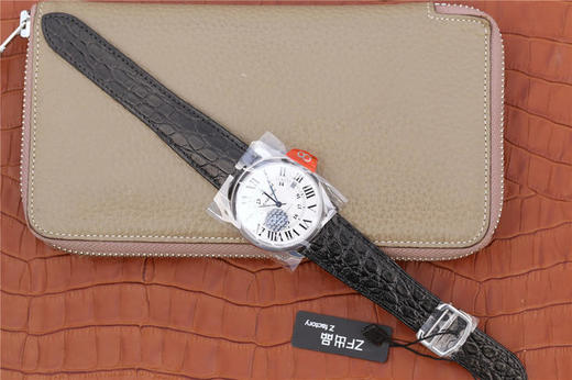 ZF卡地亚 Cartier（伦敦系列）W670101 经典款。正品原装开模，釆用9015机芯。SOLO系列腕表完美保留其经典的优雅与卡地亚特征 商品图7