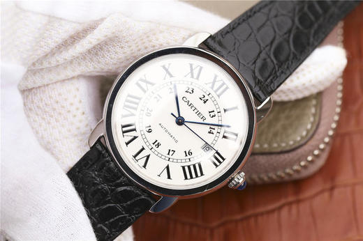ZF卡地亚 Cartier（伦敦系列）W670101 经典款。正品原装开模，釆用9015机芯。SOLO系列腕表完美保留其经典的优雅与卡地亚特征 商品图2