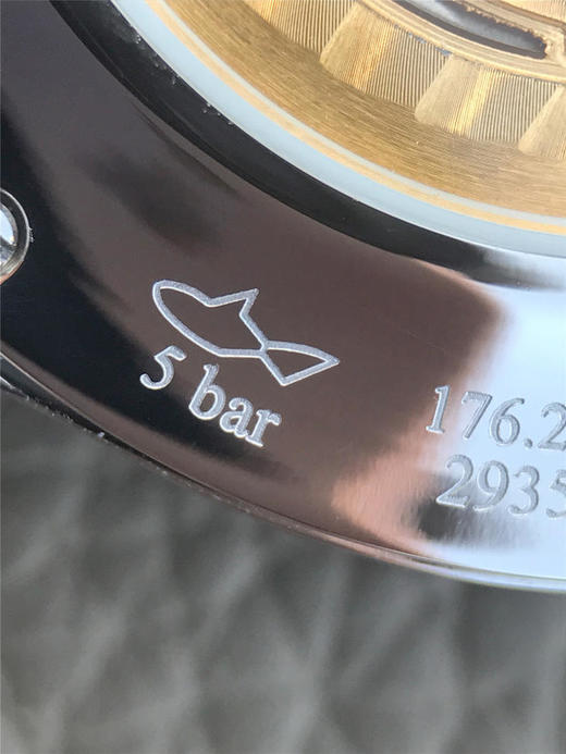 N积家大师系列Q151842A超级复刻机械腕表。 汇集动力 星期 月份 月相 功能同正品一致 超薄表径41×11mm 商品图13