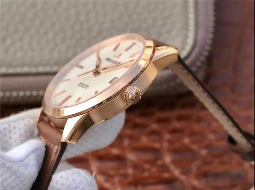 积家Jaeger-LeCoultre推出Geophysic True Second地球物理天文台系列真秒腕表，772型自动上链机芯（0维修高品质）。 商品图5