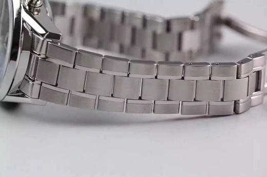 V6豪雅CARRERA CALIBRE 1887计算时码表机芯(直径41毫米)这款优雅的腕表以最初的CARRERA 41毫米进口一比一自动机械配有精准 商品图8