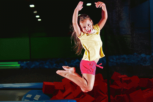 9元抢购,优田蹦床,带你弹出地球