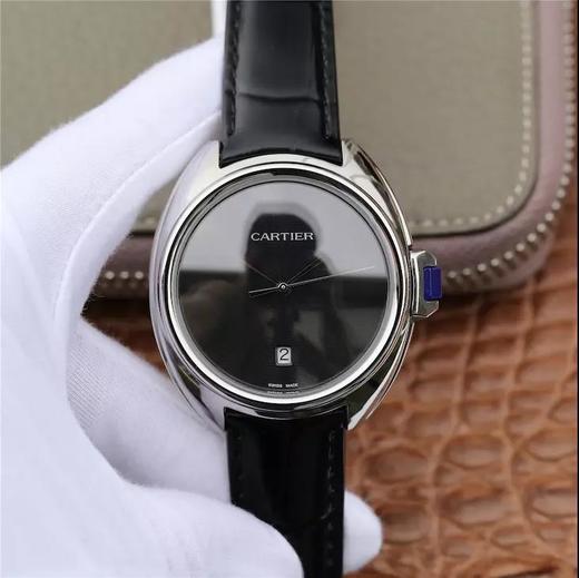 ZY卡地亚新款钥匙WGCL0021。时光之钥打开典雅之门。此款钥匙采用316精钢打造出直径为男40mm和女35mm两个尺寸。 商品图1