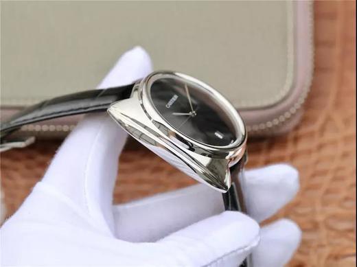 ZY卡地亚新款钥匙WGCL0021。时光之钥打开典雅之门。此款钥匙采用316精钢打造出直径为男40mm和女35mm两个尺寸。 商品图5