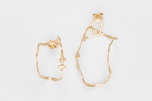 The Dancer Gold Earpieces 商品图1