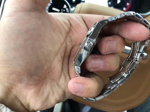 【自戴实拍】最高品质版本 VC    江诗丹顿纵横四海系列47040男表， 市面上唯一一款正品拆解开模的纵横四海 。进口9015全自动机械机芯。原装一比一尺寸：直径42mm 商品图3