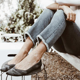 【INS爆款 夏天必备 百搭清凉透气单鞋】3D飞线编织女鞋 无碳环保材料 精致设计显腿瘦 怎么折也不会坏 可机洗多色可选