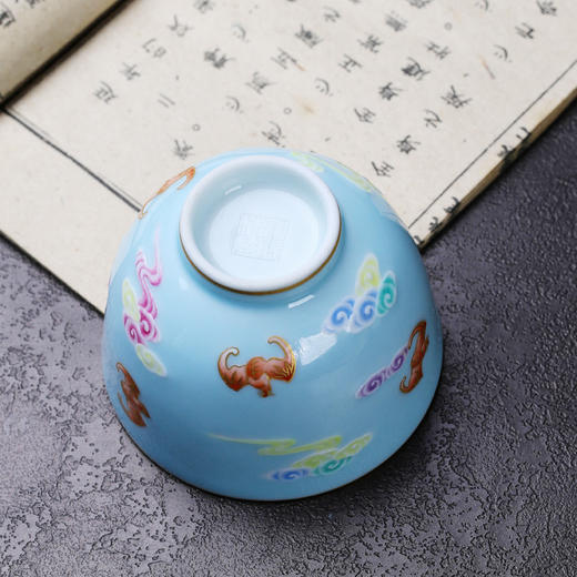 天青雕刻洪福齐天直口杯 商品图1