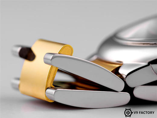 V9卡地亚18K包金蓝气球42mm黄间金钢带款，40丝厚金包金刮花不露白不退色，原装机械机芯，印花钢印齐全，一比一开模配件通用原装 商品图2