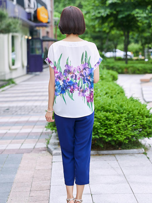 迪葵纳中年女装新款妈妈装2019夏装中老年上衣两件套套装WD7859轩 商品图1