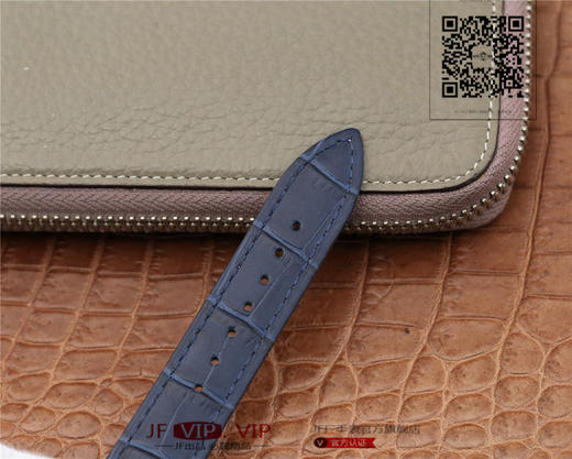 万宝龙明星leagcy璀璨星耀月相盘 直径42mm厚度10mm 淬火工艺蓝钢针，重金打造，Pelletteria意大利牛皮+三重折叠，日本进口9015改造MB 29.14机芯 商品图10