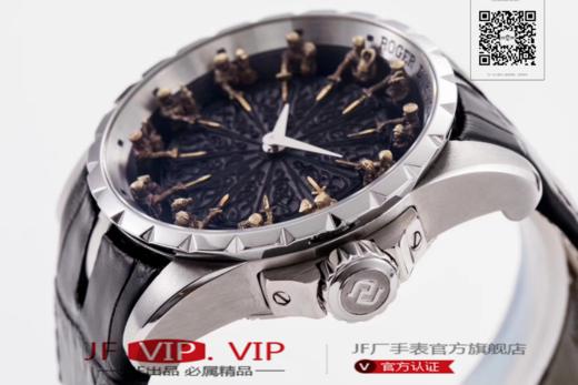 罗杰杜彼圆桌骑士型号:RDDBEX0511 表盘:彩色珐琅工艺表盘  表壳:316l精钢 电镀18k金 尺寸:45*15.7mm 商品图7