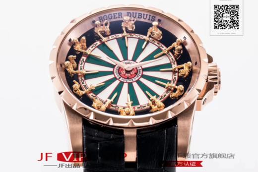 N罗杰杜彼圆桌骑士型号:RDDBEX0398 表盘:彩色珐琅工艺表盘 表壳:316l精钢 电镀18k金 尺寸:45*15.7mm 机芯:miyota自动机械机芯 商品图5