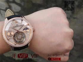 积家大师系列复杂功能真陀飞轮腕表。GMT二地時區顯示，24小時日月星象，EQ手动3310真陀飞轮，義大利牛皮，蓝宝石镜面，表径：42毫米，