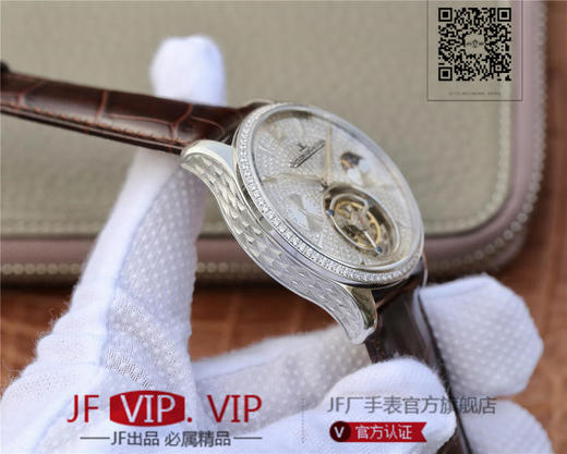 积家大师系列复杂功能真陀飞轮腕表。GMT二地時區顯示，24小時日月星象，EQ手动3310真陀飞轮，義大利牛皮，蓝宝石镜面，表径：42毫米， 商品图5