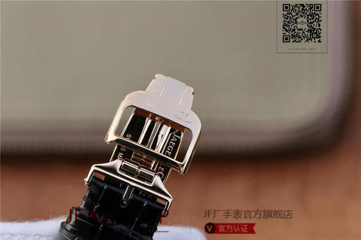 积家大师系列复杂功能真陀飞轮腕表。GMT二地時區顯示，24小時日月星象，EQ手动3310真陀飞轮，義大利牛皮，蓝宝石镜面，表径：42毫米， 商品图10