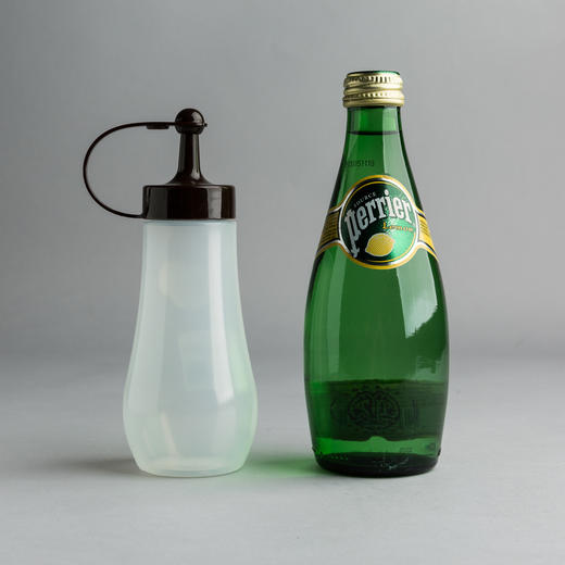 日本原产inomata带盖防漏沙拉酱瓶挤酱瓶调味瓶油壶250ml 商品图3