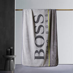 HBMT-015L HUGO BOSS LOGO 格纹毯（灰）