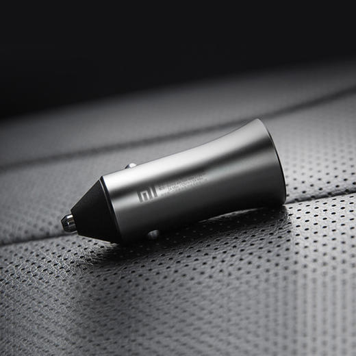 小米车载充电器快充版（18W） 银色 商品图2