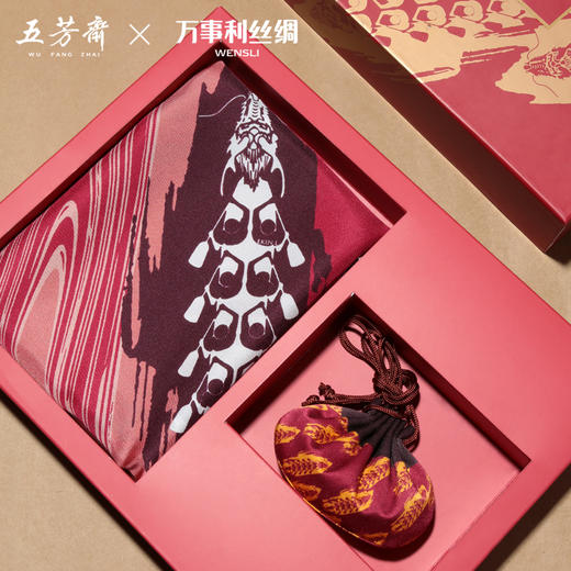 万事利&五芳斋 丝情粽意套装（丝巾+香囊+粽子） 商品图5