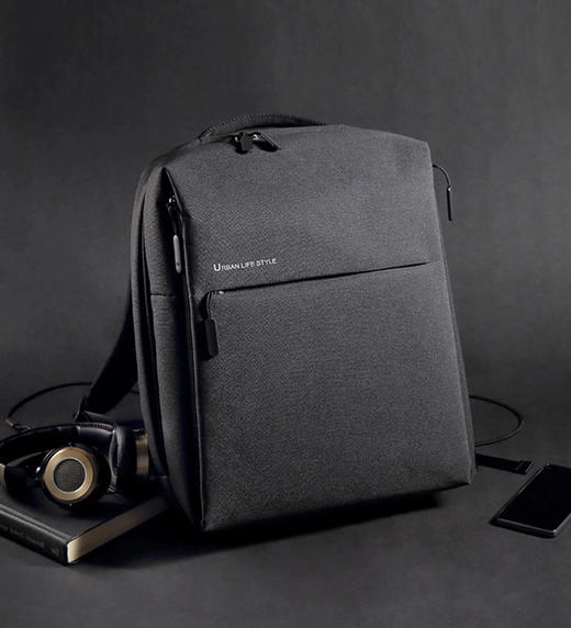 小米极简都市双肩包 商品图1