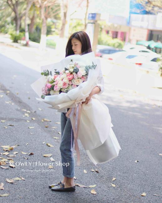 super粉色熊抱花束 商品图0