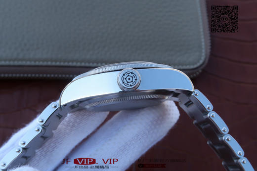 ZF帝舵启承系列m79230n-0002，原装开模，99％还原正品，41毫米直径，2836瑞士机械自动机芯，表壳材质：不锈钢，磨光，磨砂；单向旋转外圈 商品图4