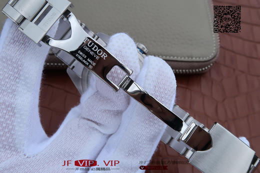 ZF帝舵启承系列m79230n-0002，原装开模，99％还原正品，41毫米直径，2836瑞士机械自动机芯，表壳材质：不锈钢，磨光，磨砂；单向旋转外圈 商品图10