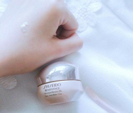 Shiseido资生堂盼丽风姿眼霜15ml（103153） 商品图1